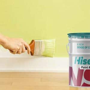 Plastic paint usually dries very quickly, which is considered one of its merits